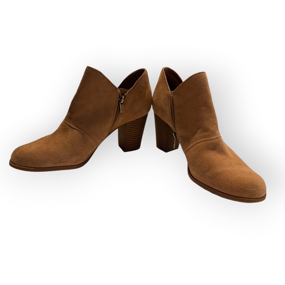 Koolaburra by UGG Suede Ankle Boots 11 Beige Boho Neutral Block Heel Staple NWOB